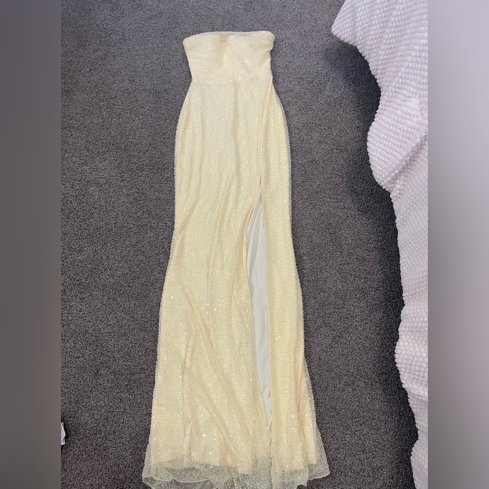 Windsor Shimmering Cream Maxi Dress